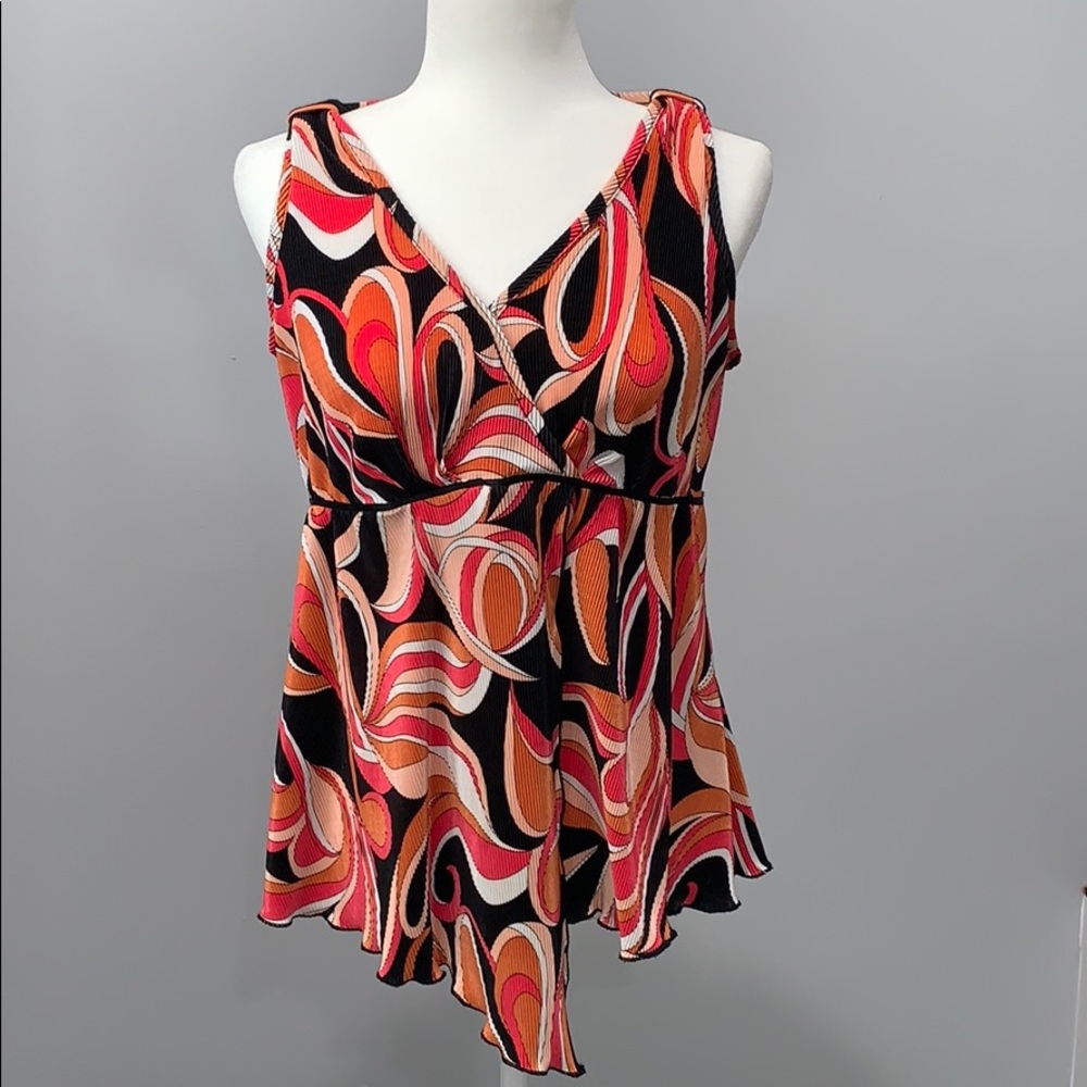 j.t.b. Sleeveless Shirt. Size medium.